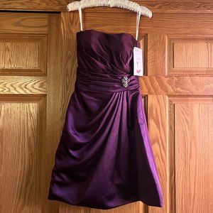 Brand NEW Eggplant-colored, Pretty Maids, strapless bridesmaid dress